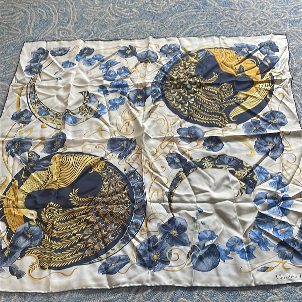 Christian Dior scarf 33.5x33 inches preowned